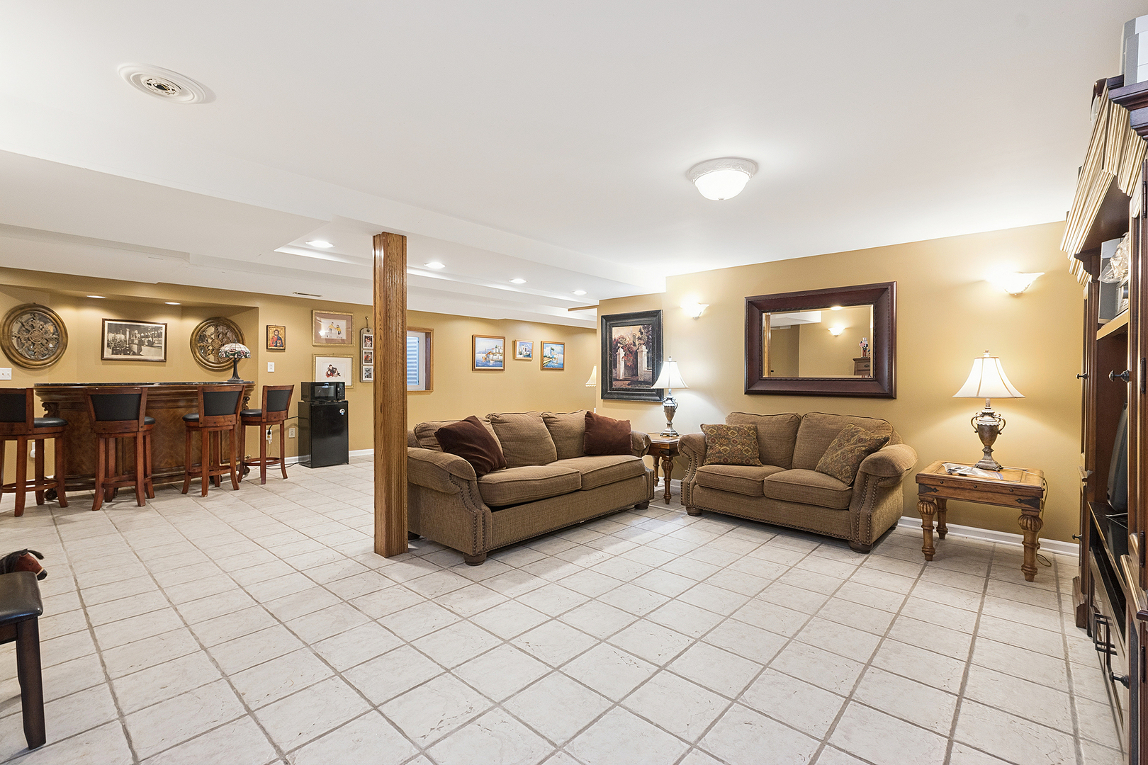 16626 Pear Avenue, Orland Park, IL 60467