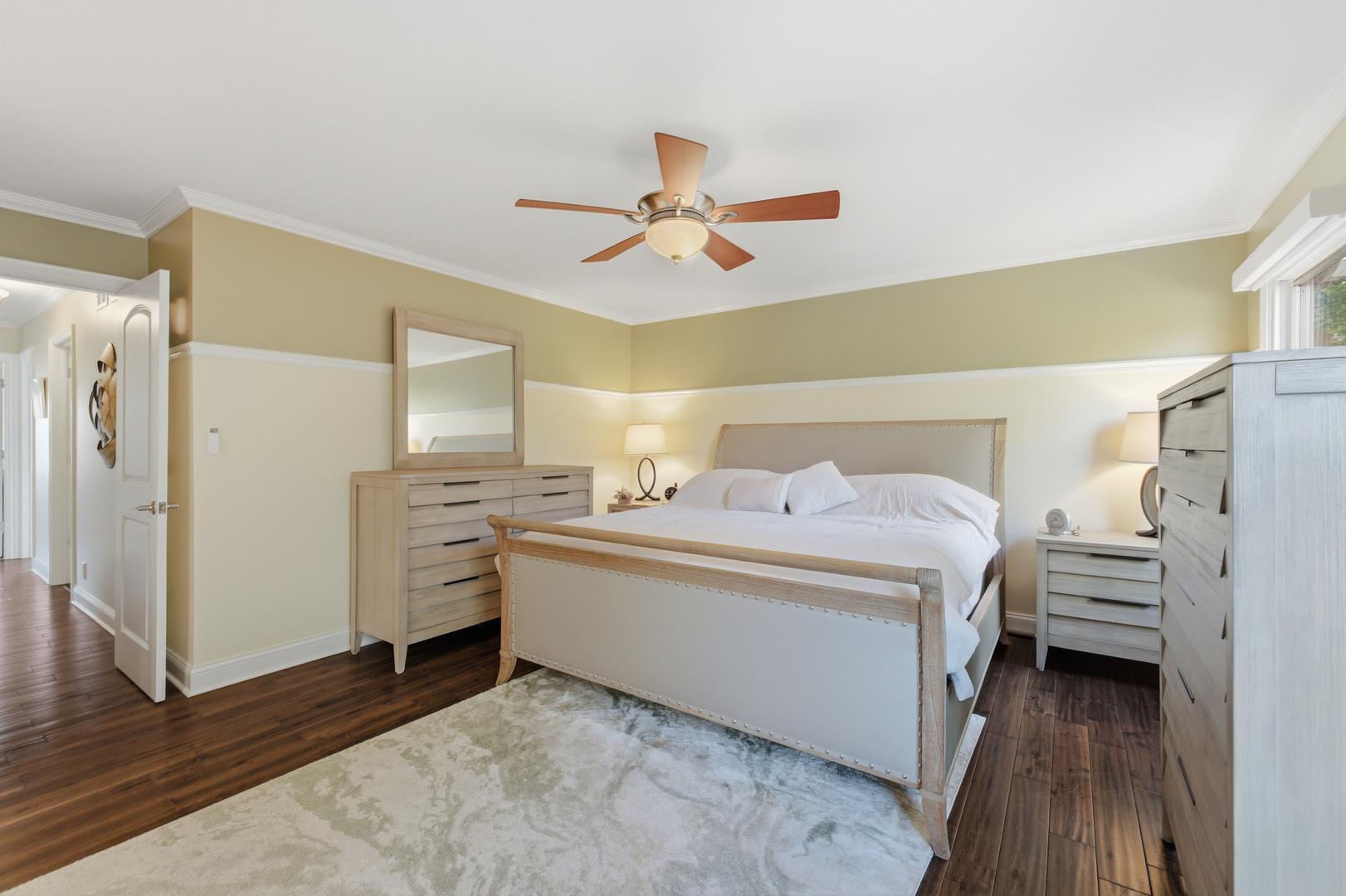 1022 Tennessee Lane, Elk Grove Village, IL 60007