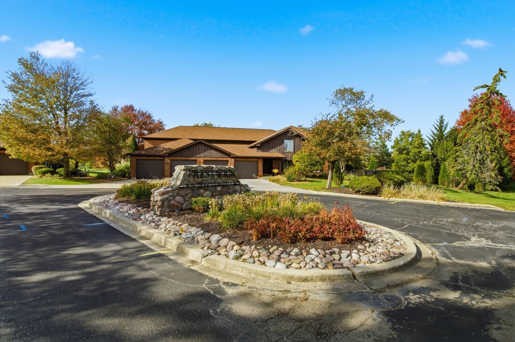 90 Golfview Lane #D, Frankfort, IL 60423