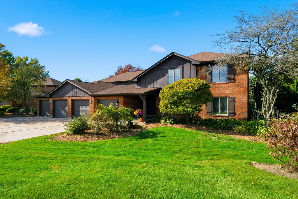 90 Golfview Lane #D, Frankfort, IL 60423