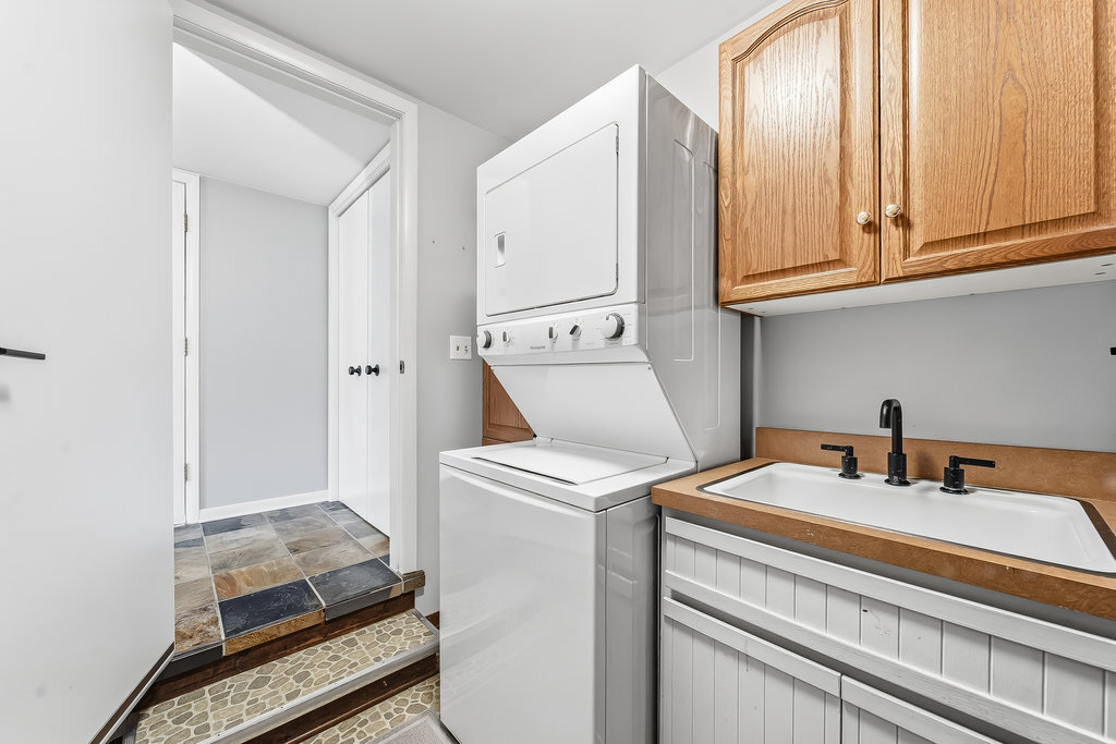 90 Golfview Lane #D, Frankfort, IL 60423