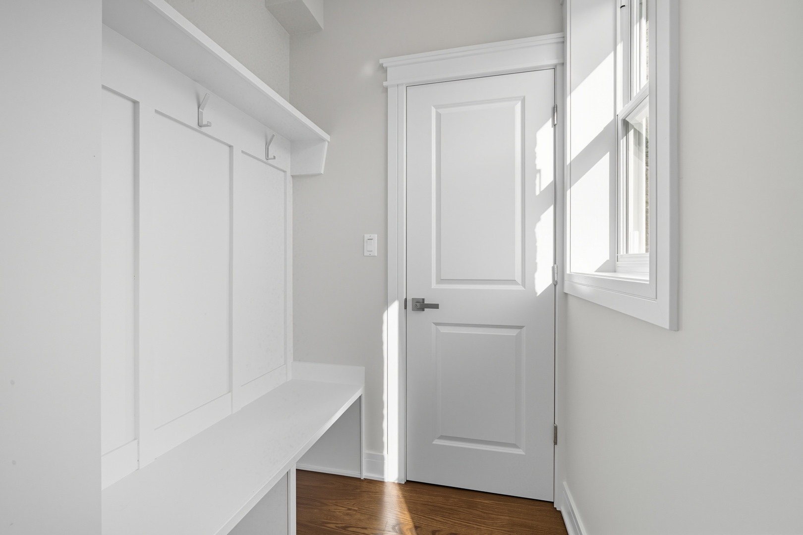 6109 W Berenice Avenue, Chicago, IL 60634