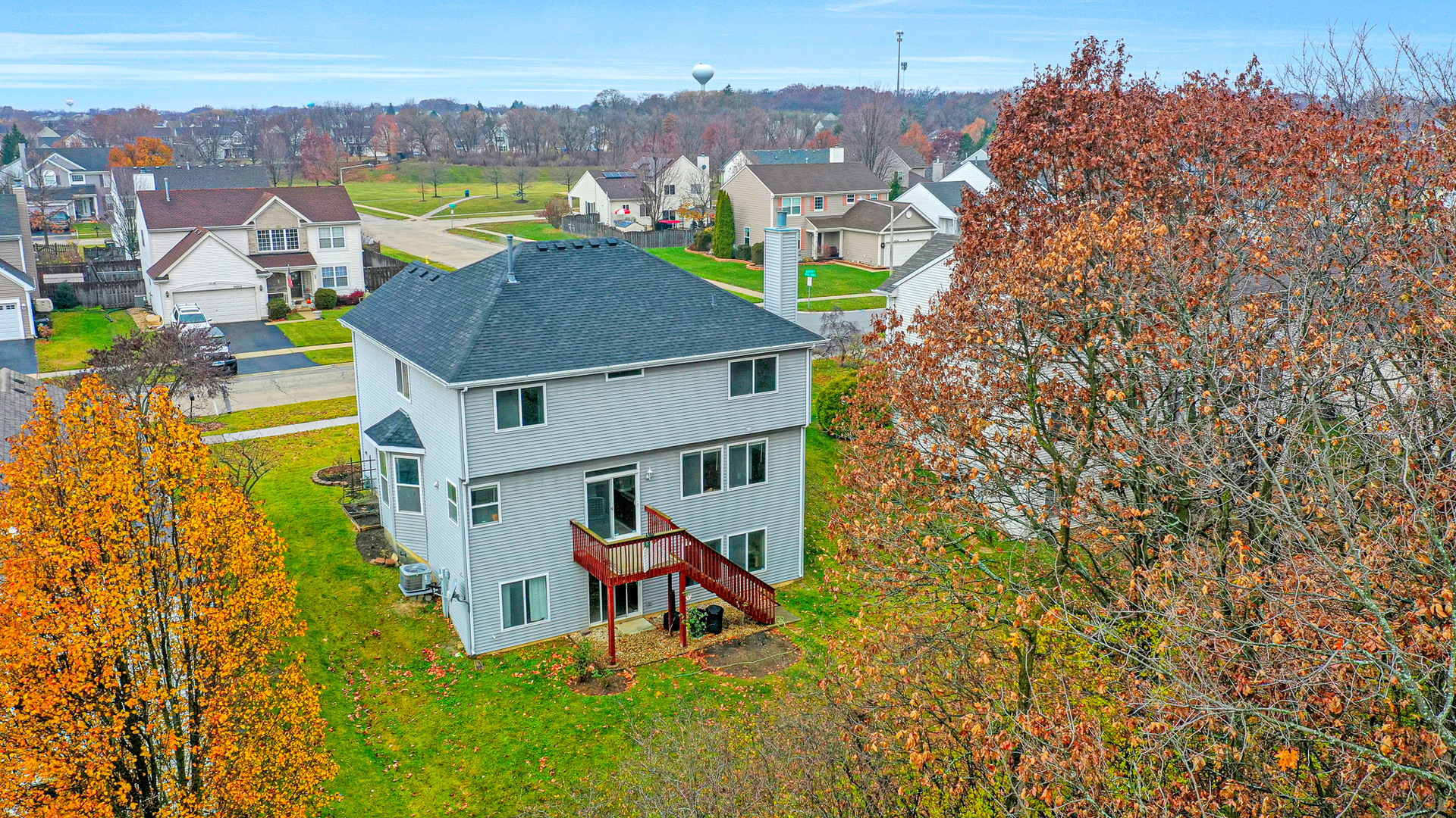 Round Lake, IL 60073