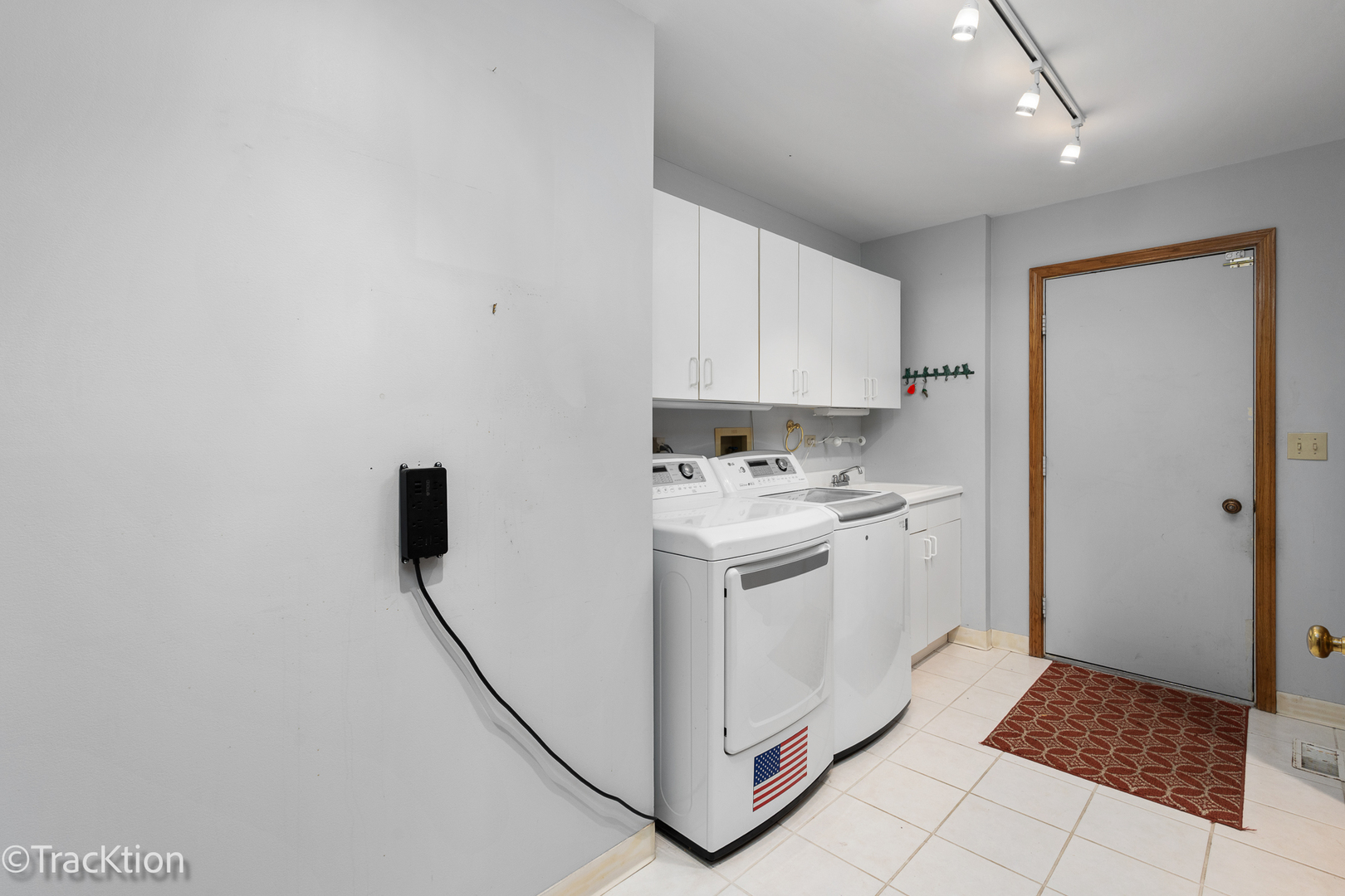 1148 Mistwood Lane, Downers Grove, IL 60515