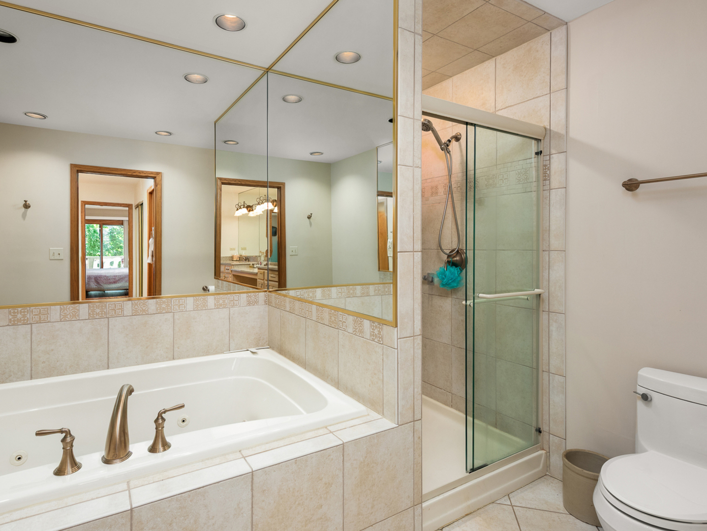 1148 Mistwood Lane, Downers Grove, IL 60515