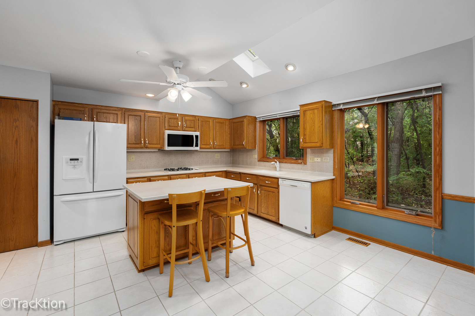 1148 Mistwood Lane, Downers Grove, IL 60515