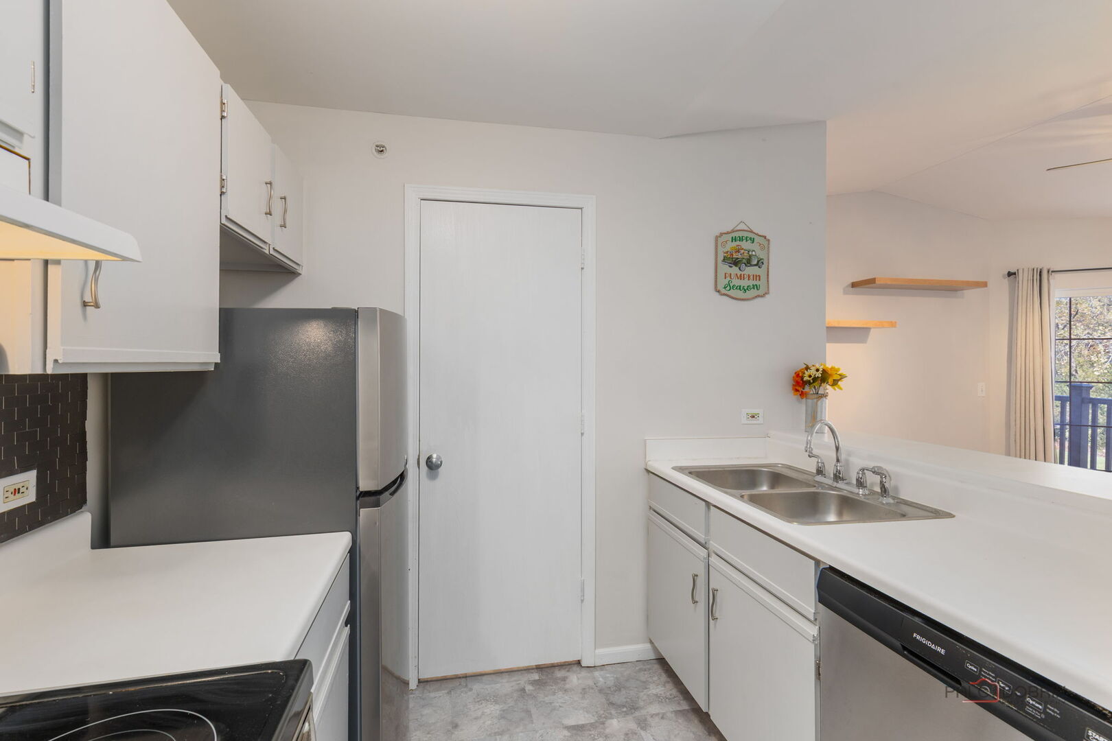 1506 Springbrook Court #2C, Round Lake Beach, IL 60073