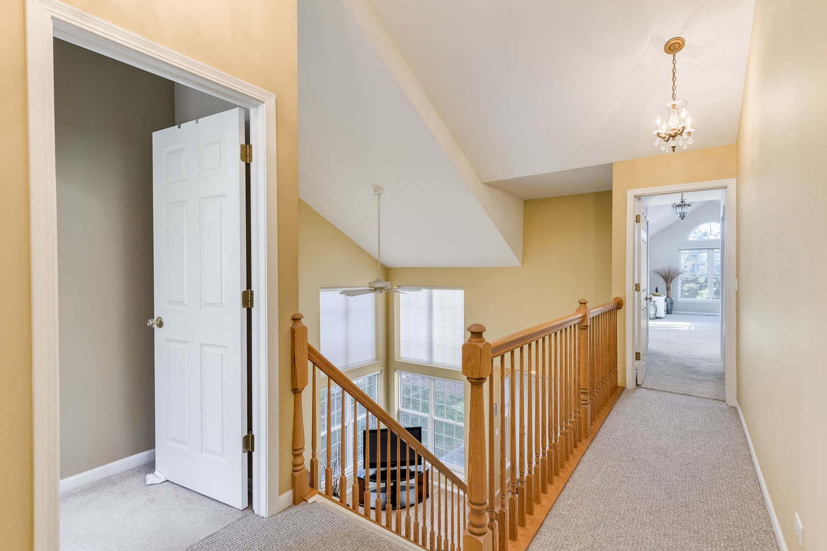 509 Citadel Circle, Westmont, IL 60559