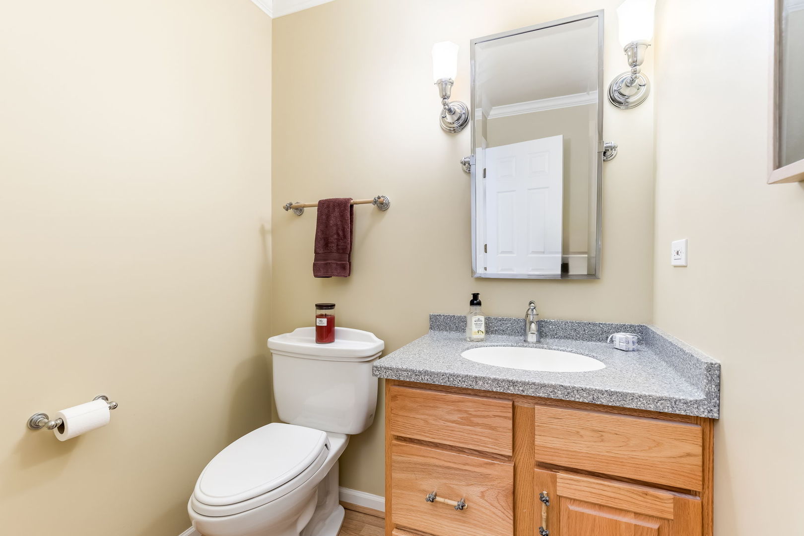 509 Citadel Circle, Westmont, IL 60559