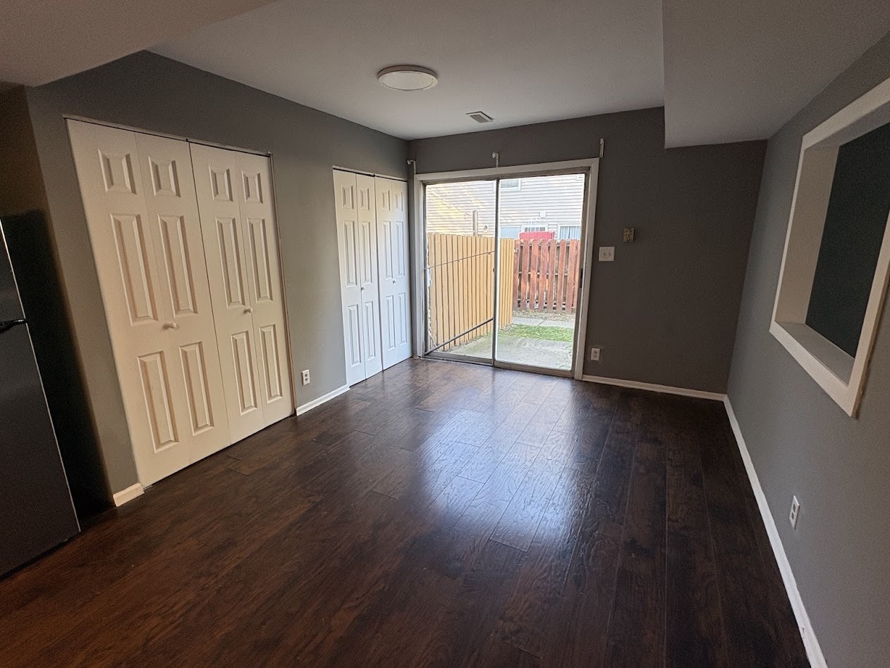 4W Fernwood Drive, Bolingbrook, IL 60440