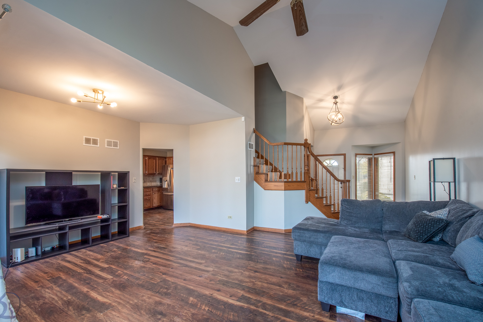 6903 Lexington Court #6903, Tinley Park, IL 60477