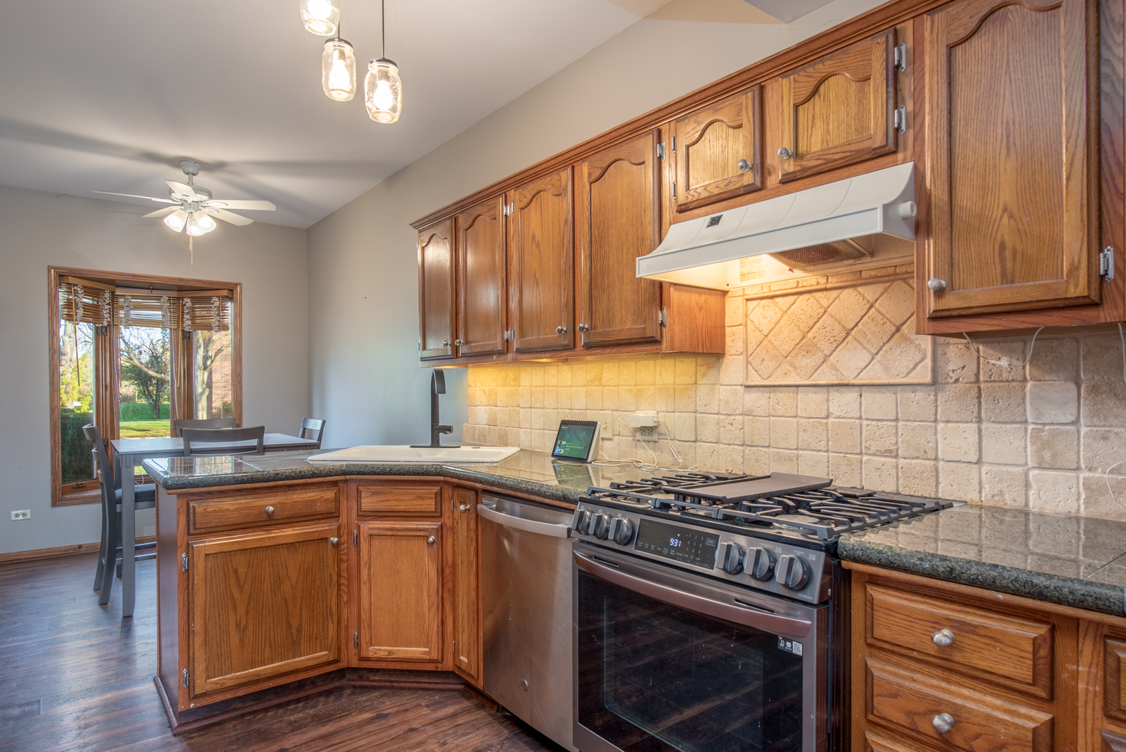 6903 Lexington Court #6903, Tinley Park, IL 60477