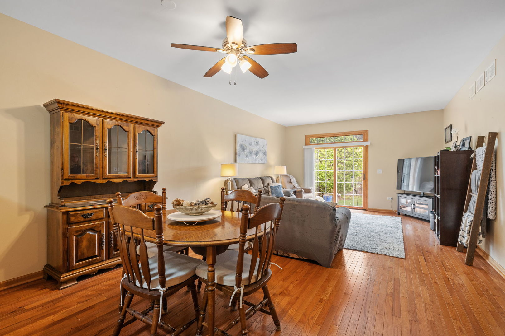 19242 104th Avenue, Mokena, IL 60448