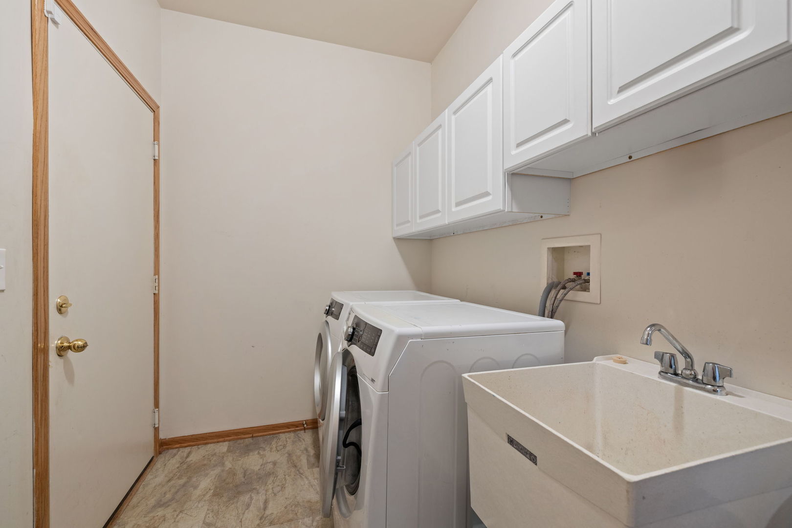 19242 104th Avenue, Mokena, IL 60448