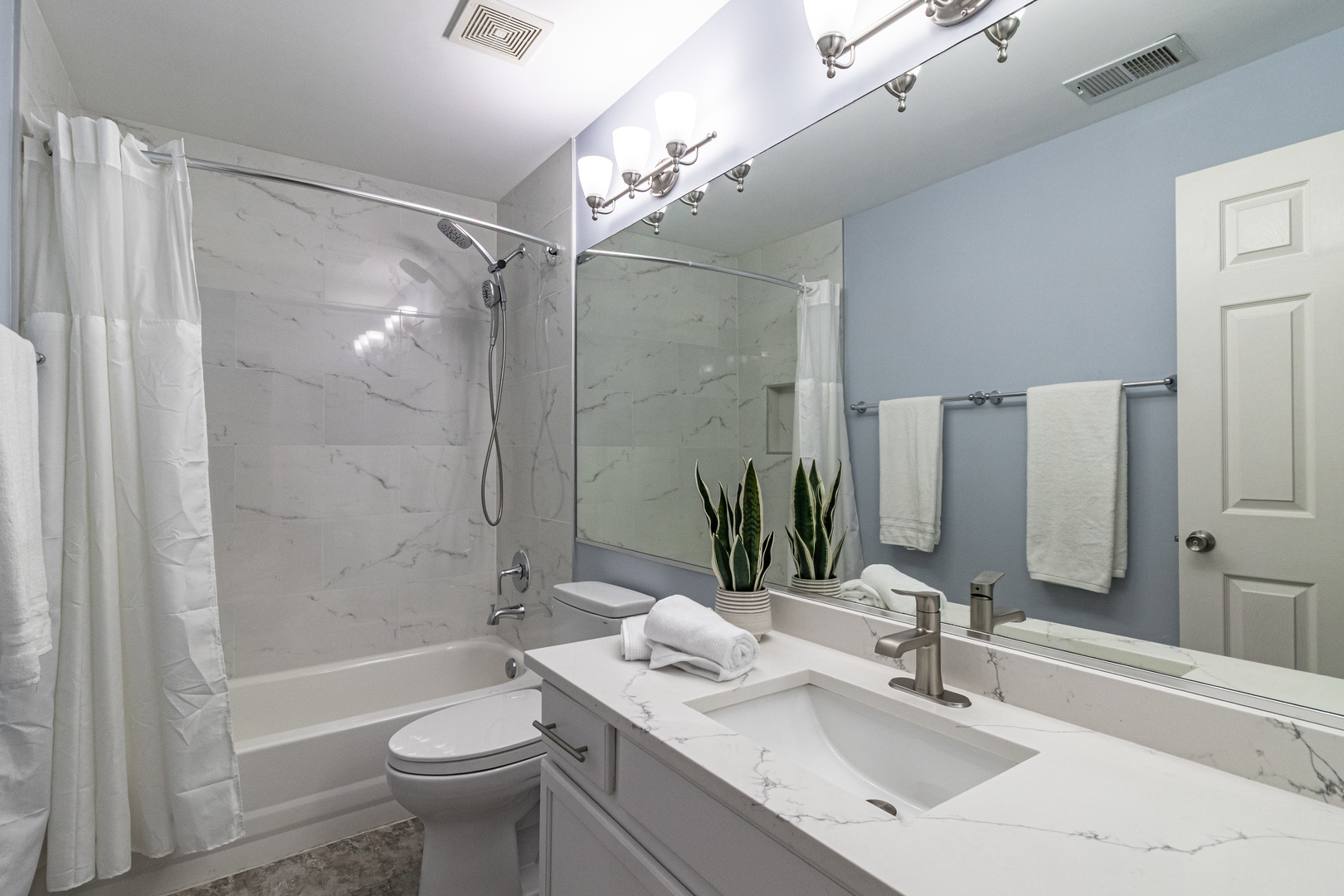 2005 CAMBRIA Court, Northbrook, IL 60062