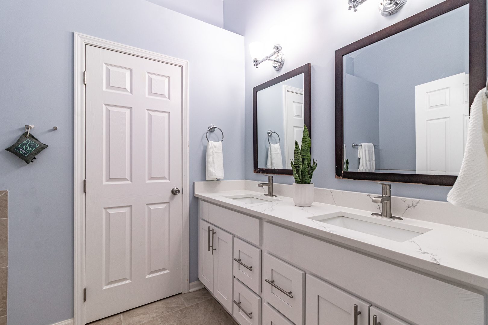 2005 CAMBRIA Court, Northbrook, IL 60062