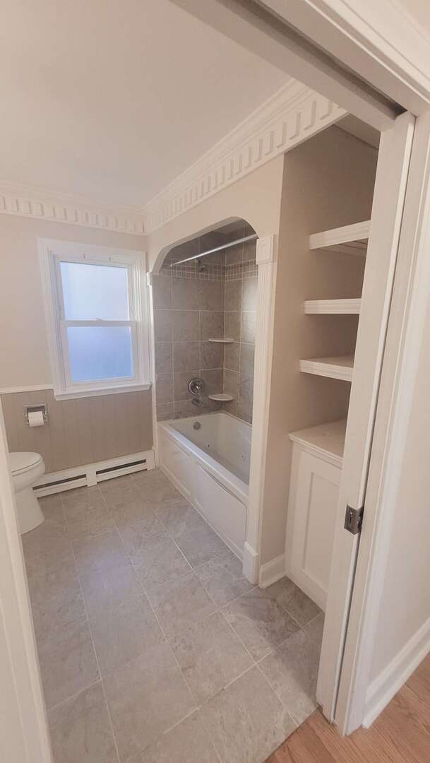 245 N Main Street, Crystal Lake, IL 60014