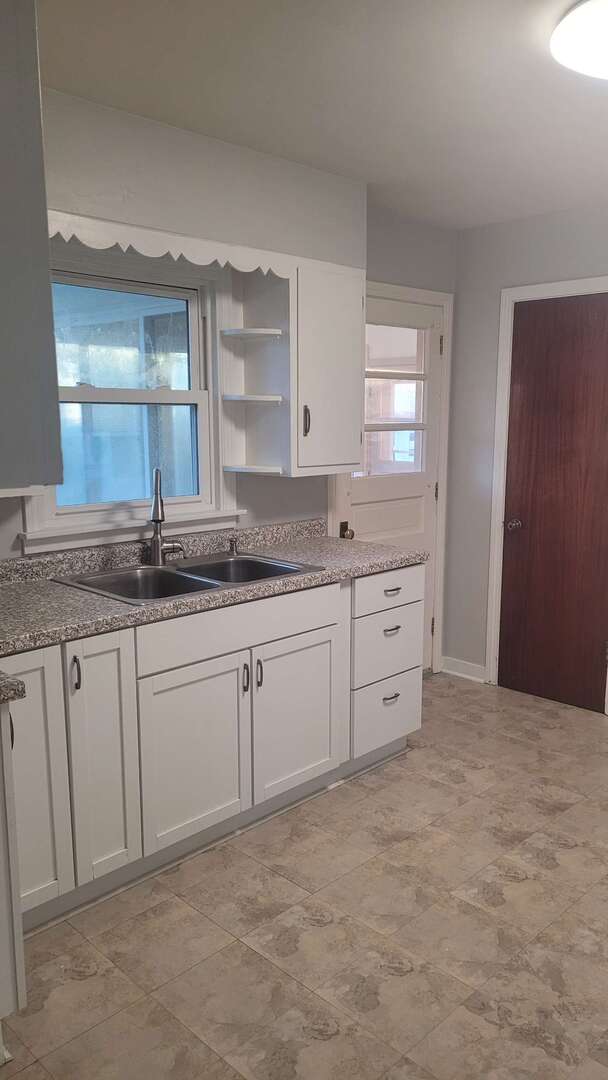 245 N Main Street, Crystal Lake, IL 60014