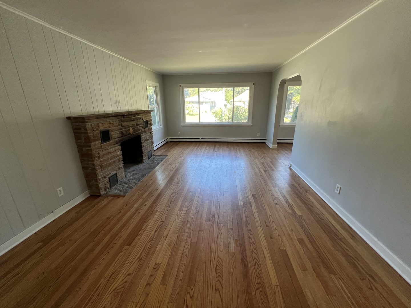 245 N Main Street, Crystal Lake, IL 60014