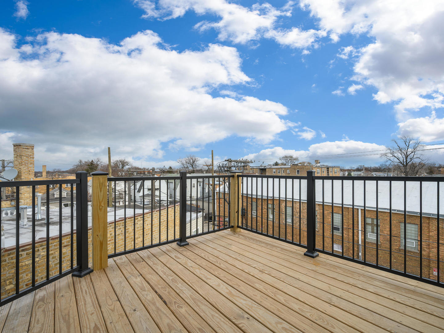 5528 W Gettysburg Street #1, Chicago, IL 60630