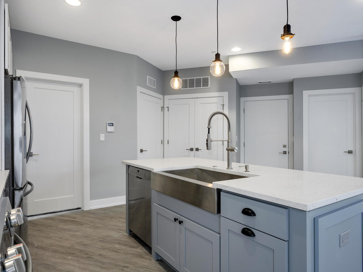 5528 W Gettysburg Street #1, Chicago, IL 60630