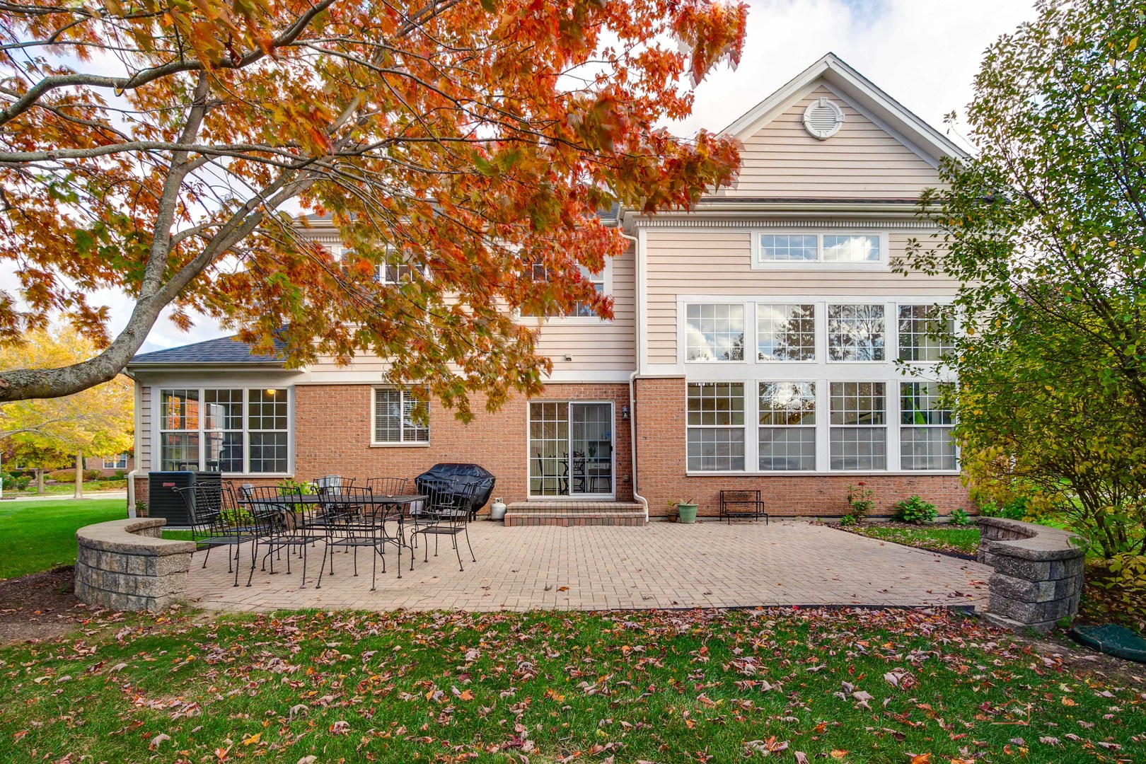 Vernon Hills, IL 60061