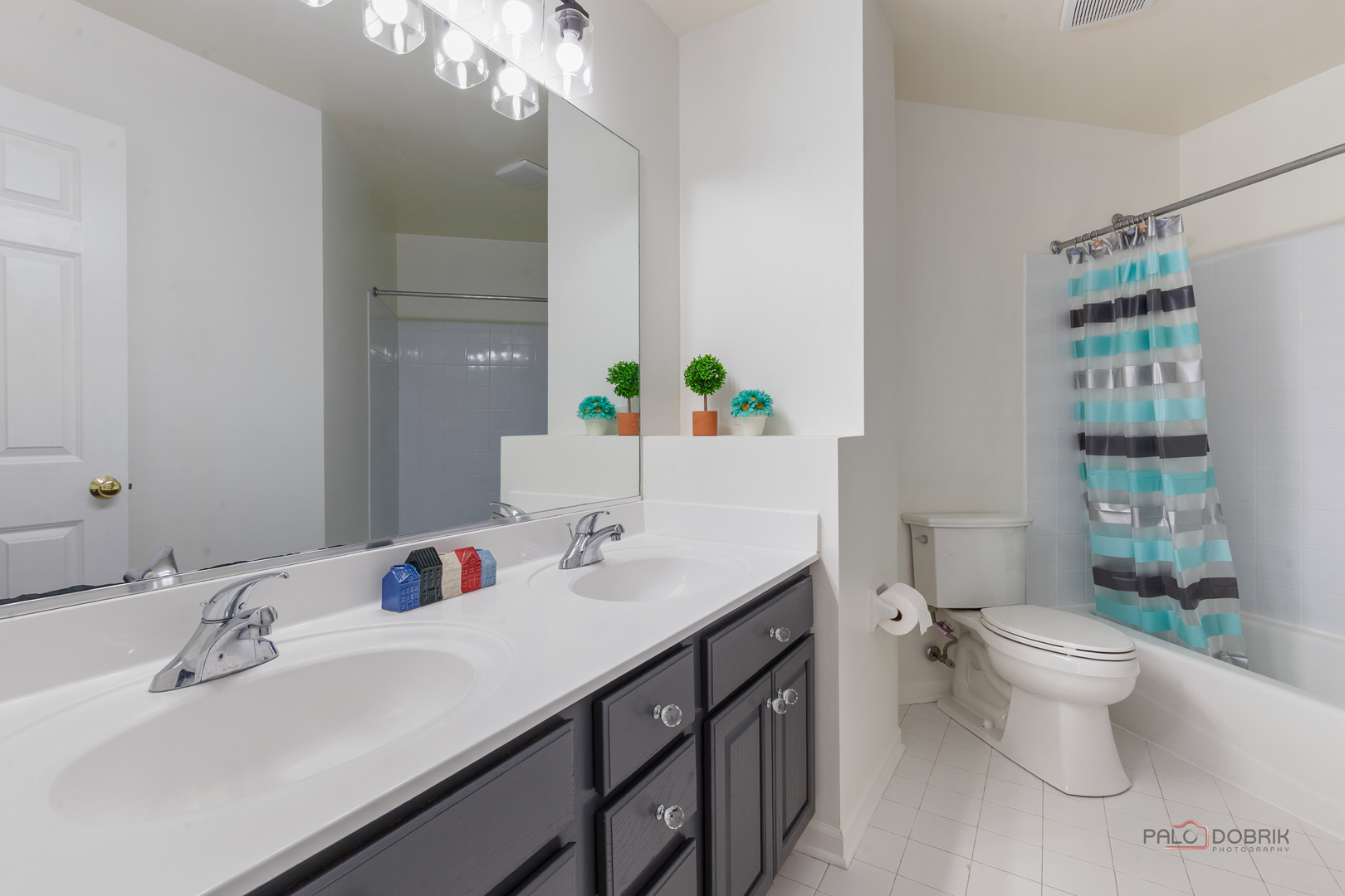 Vernon Hills, IL 60061