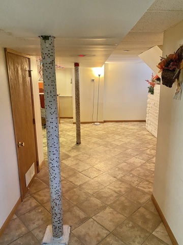 9129 S Carpenter Street, Chicago, IL 60620