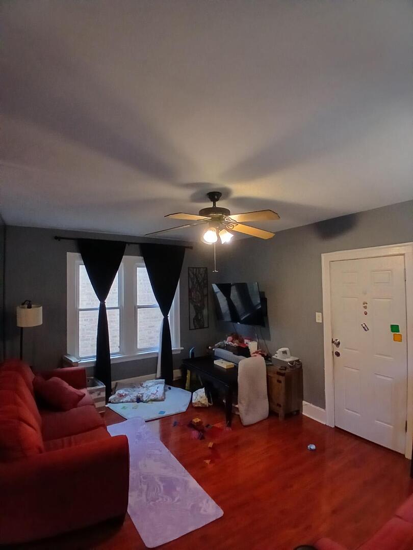 7120 W Highland Avenue, Chicago, IL 60631