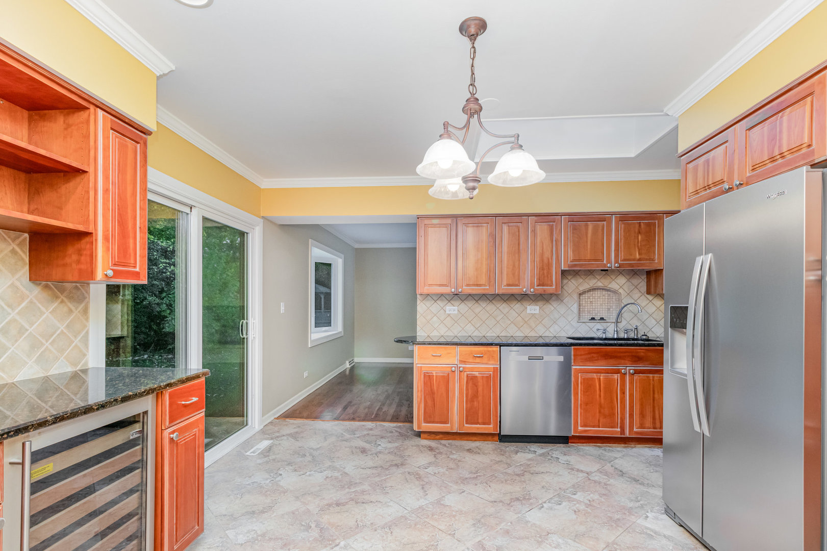 160 E Forest Lane, Palatine, IL 60067