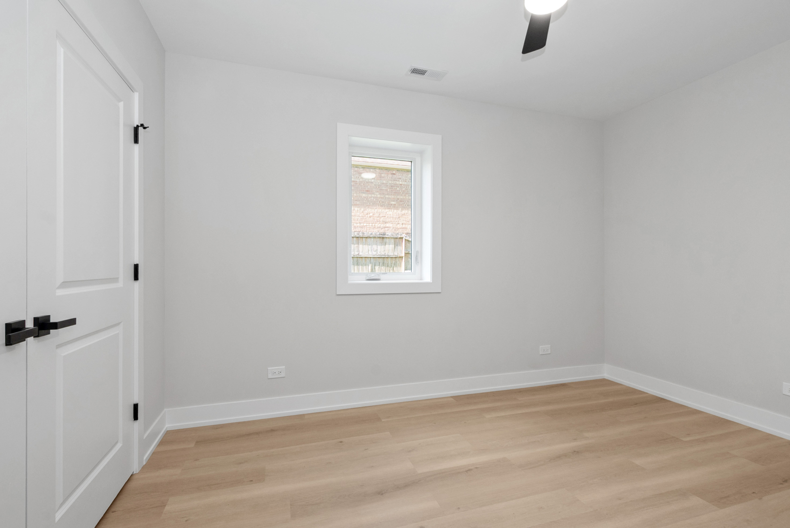 7311 W 58th Street, Summit, IL 60501