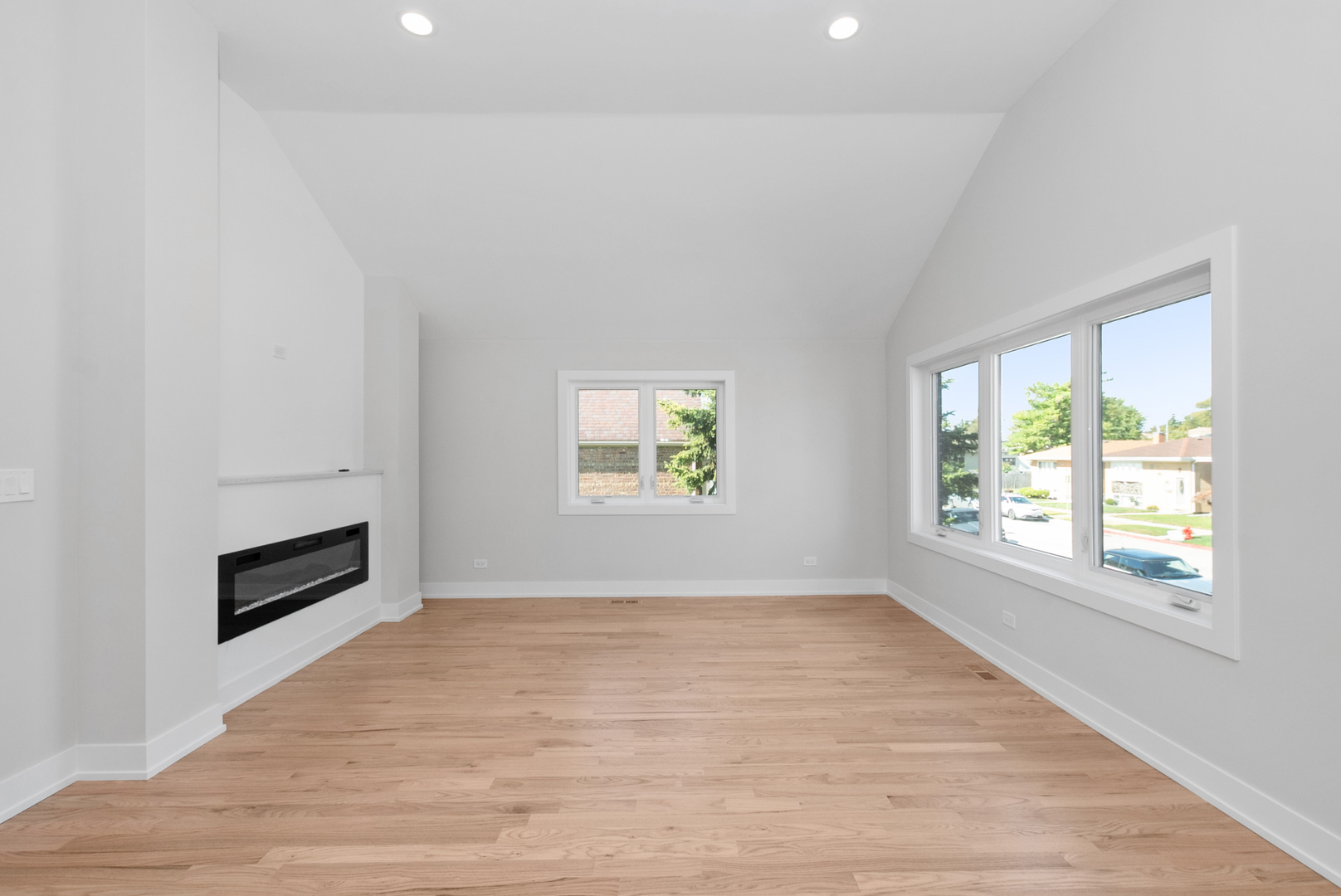 7311 W 58th Street, Summit, IL 60501