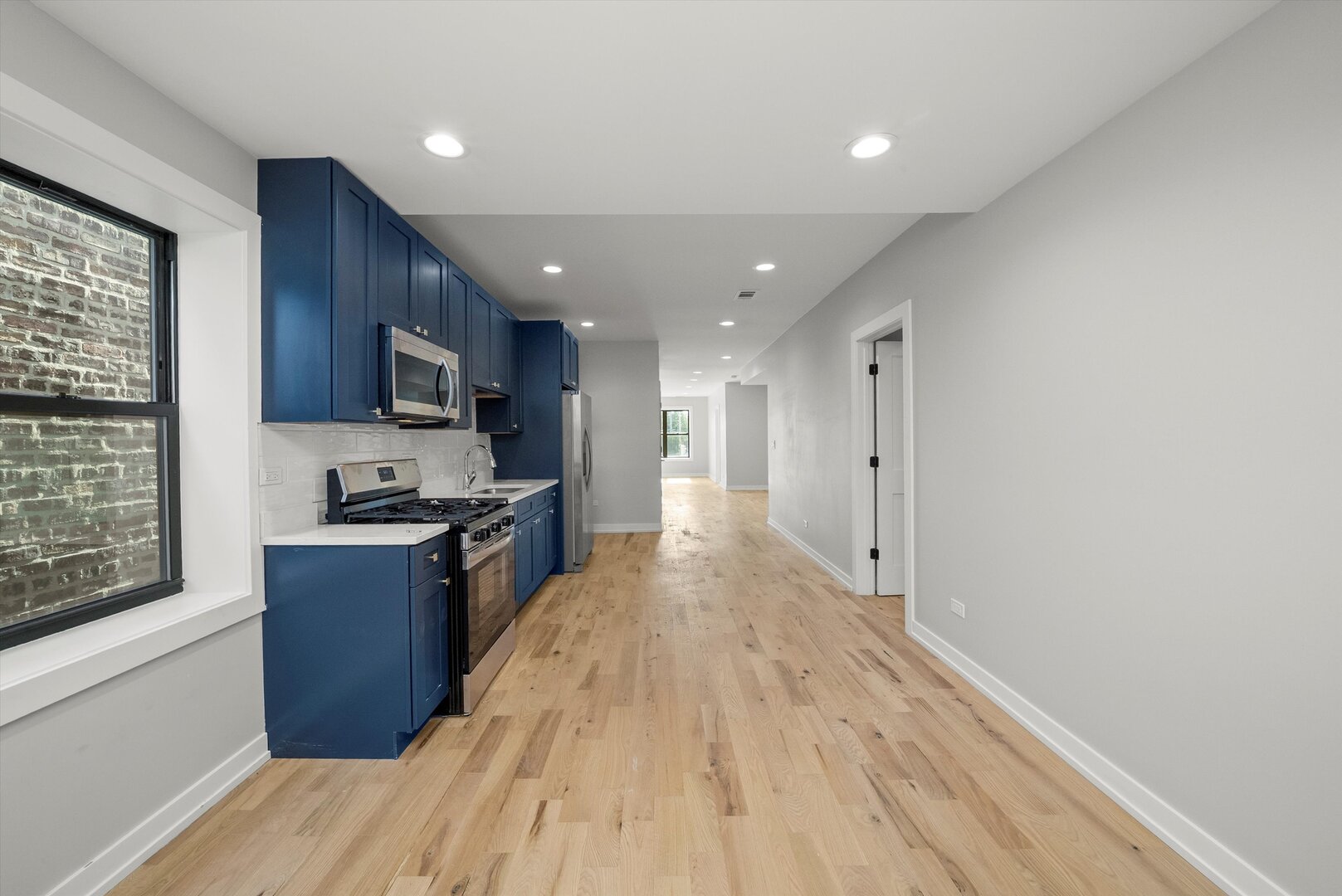 5738 S Archer Avenue, Chicago, IL 60638