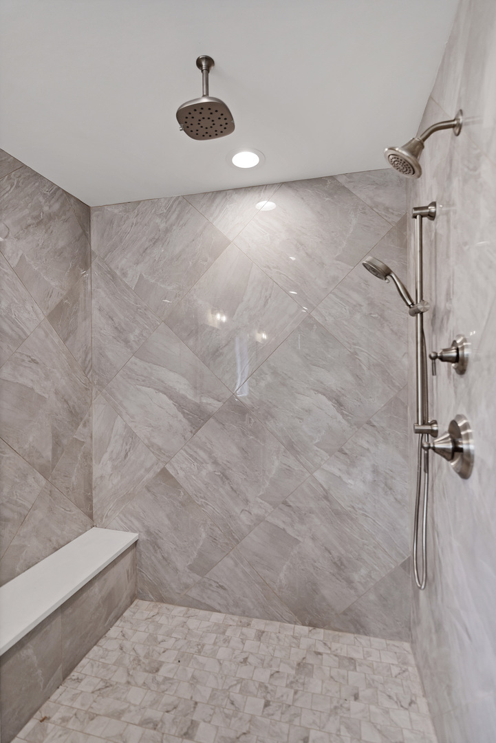 16540 Pear Avenue, Orland Park, IL 60467