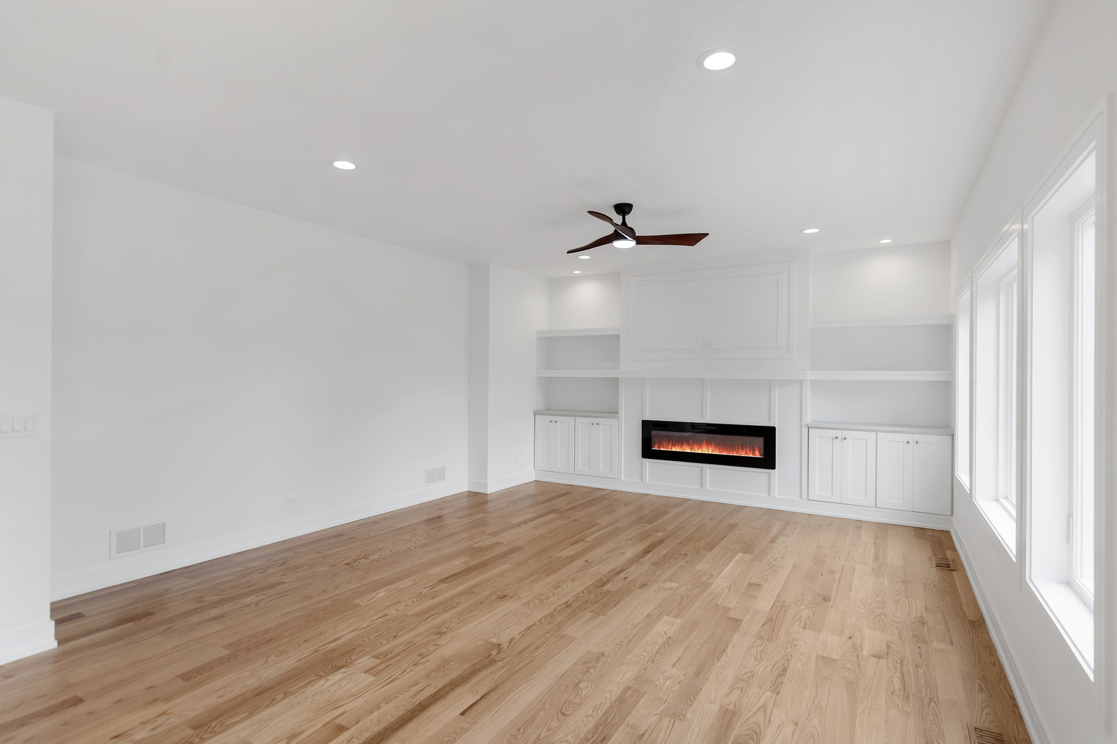 16540 Pear Avenue, Orland Park, IL 60467