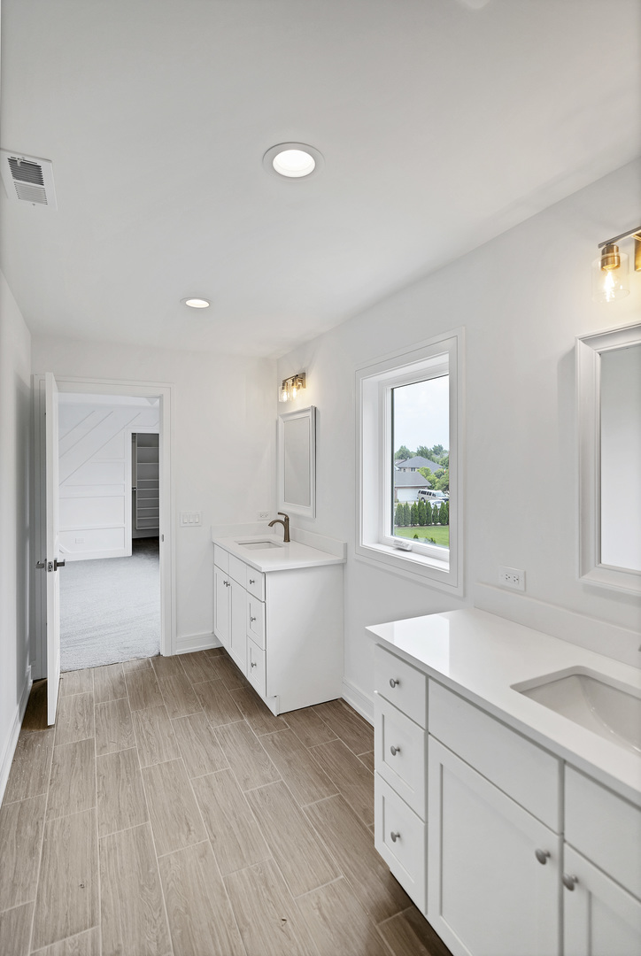 16540 Pear Avenue, Orland Park, IL 60467