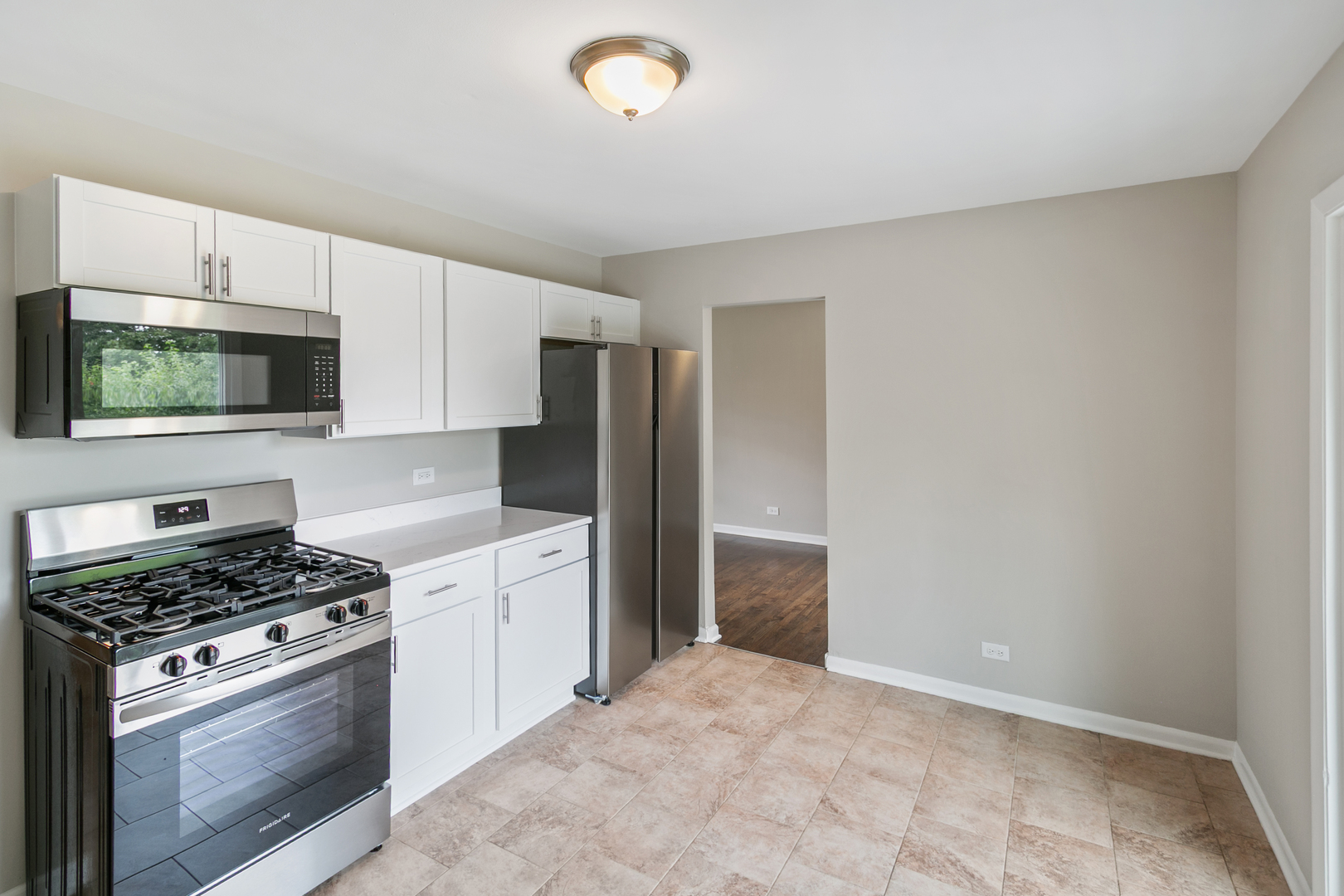 3316 Birchwood Drive, Hazel Crest, IL 60429