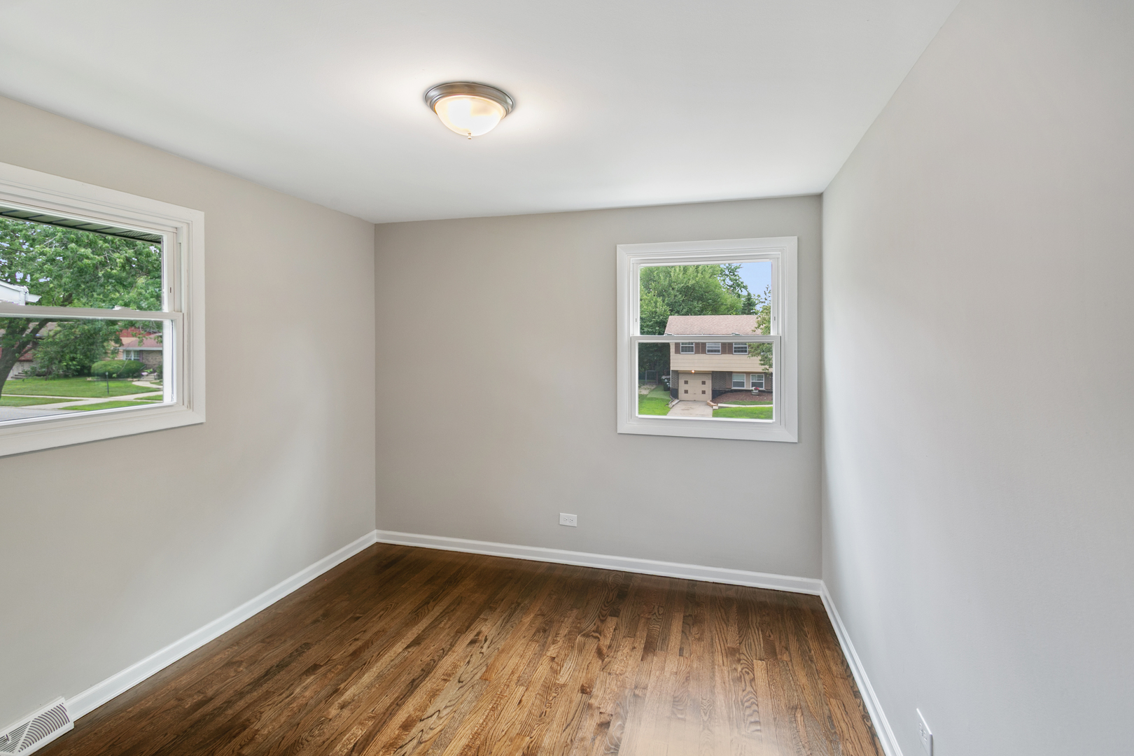 3316 Birchwood Drive, Hazel Crest, IL 60429