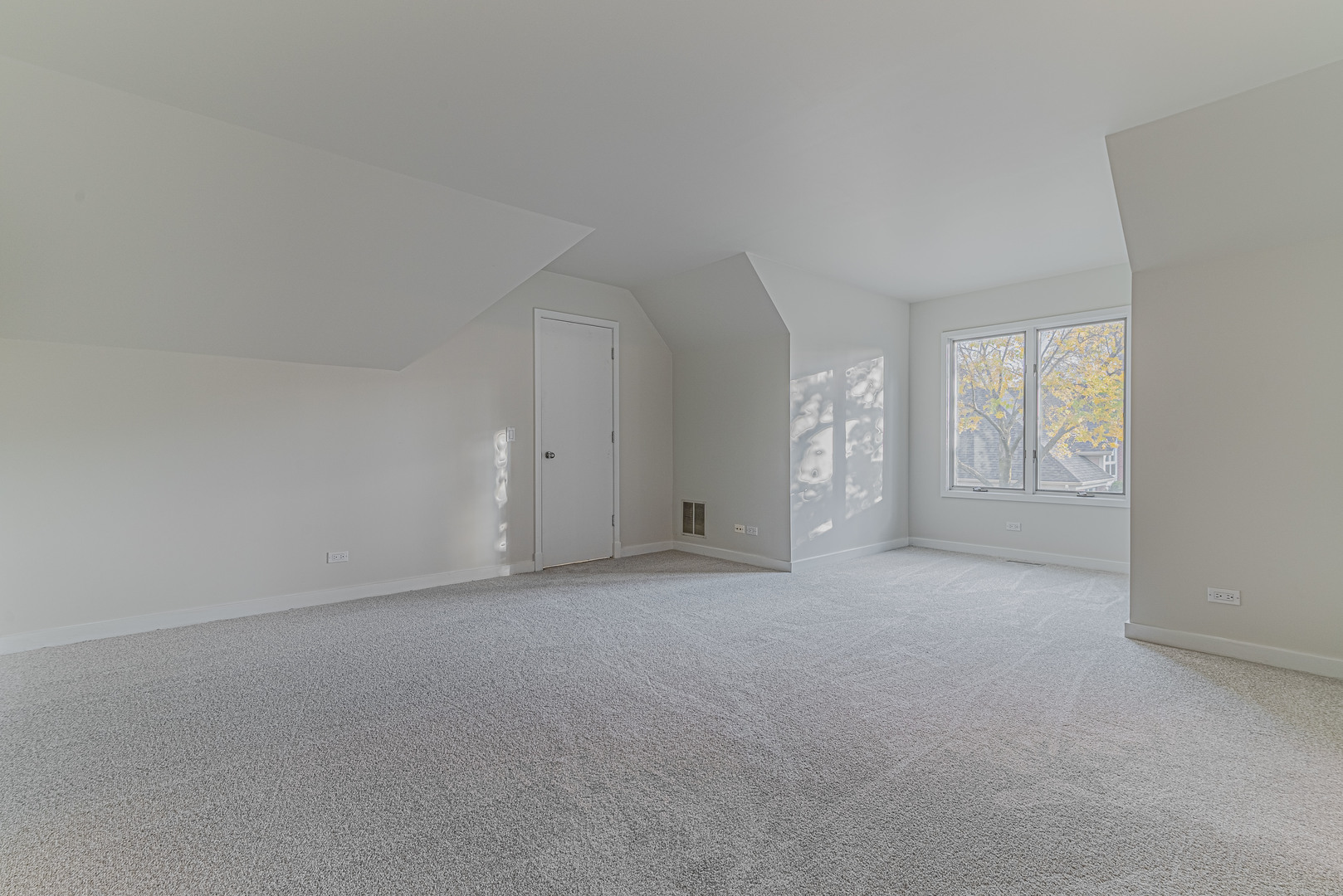 513 Rivershire Place, Lincolnshire, IL 60069