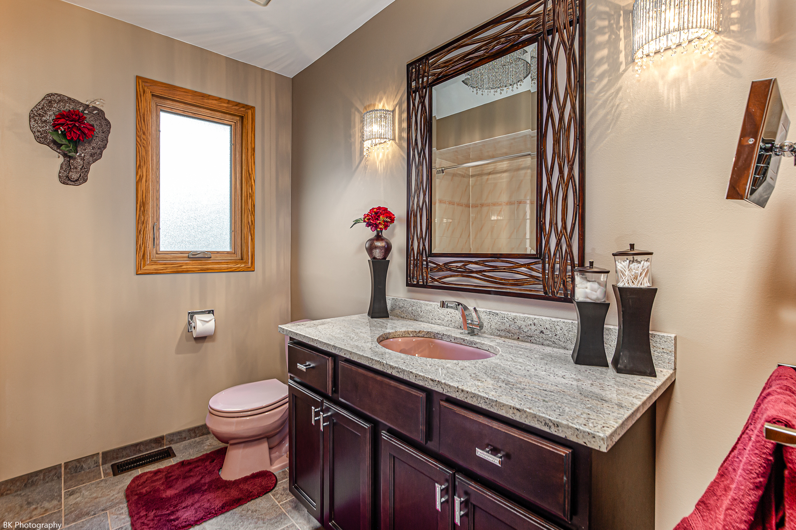 5710 W 89th Place, Oak Lawn, IL 60453