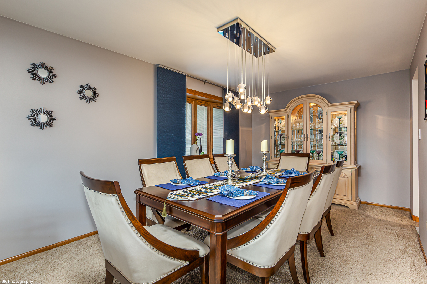 5710 W 89th Place, Oak Lawn, IL 60453