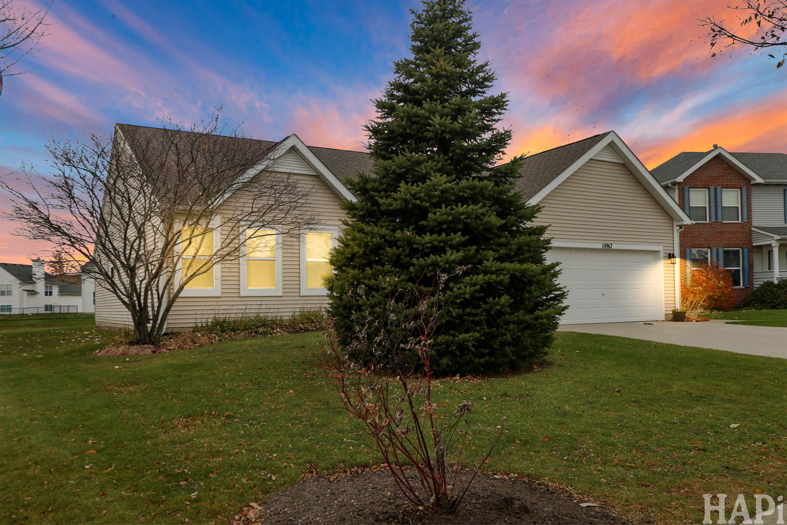 10967 Braemar Parkway, Huntley, IL 60142