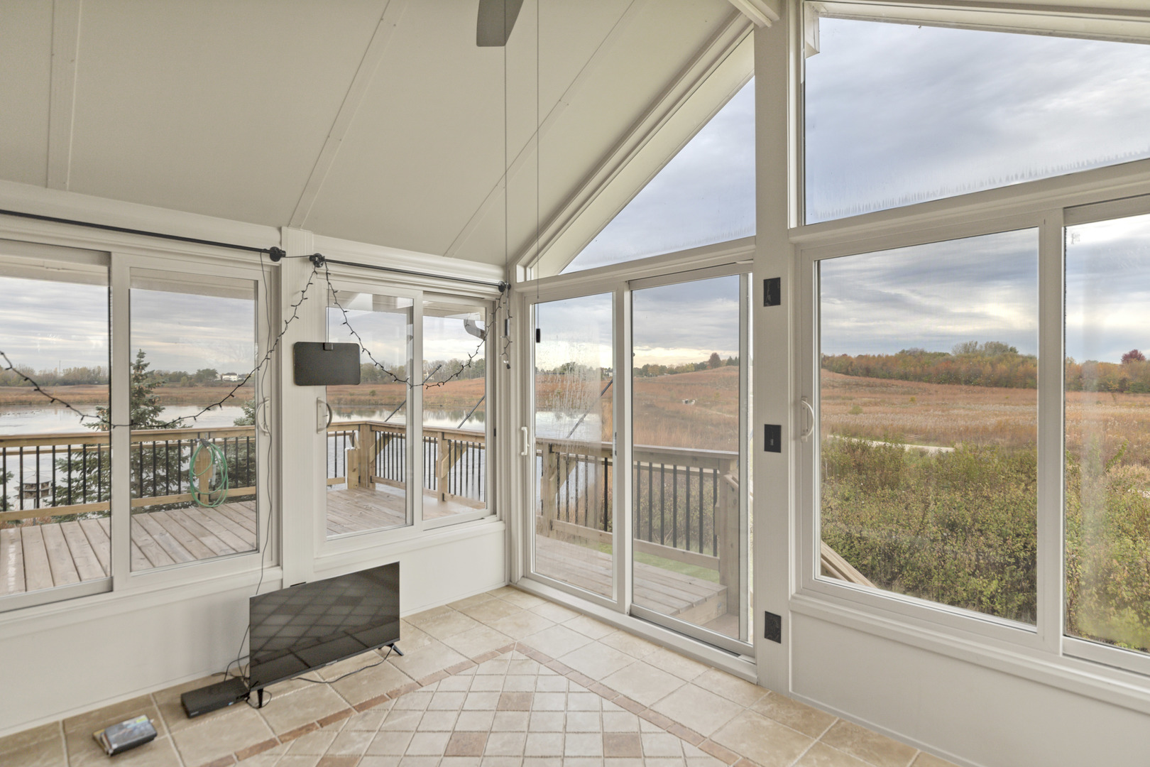 2660 Harnish Drive, Algonquin, IL 60102