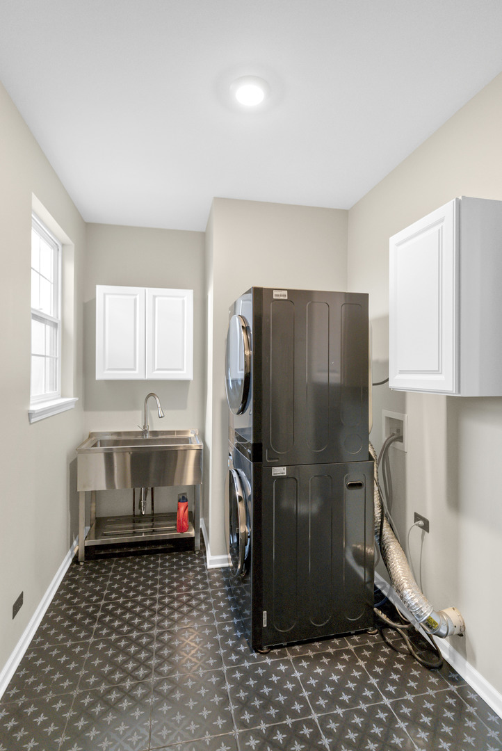 2660 Harnish Drive, Algonquin, IL 60102