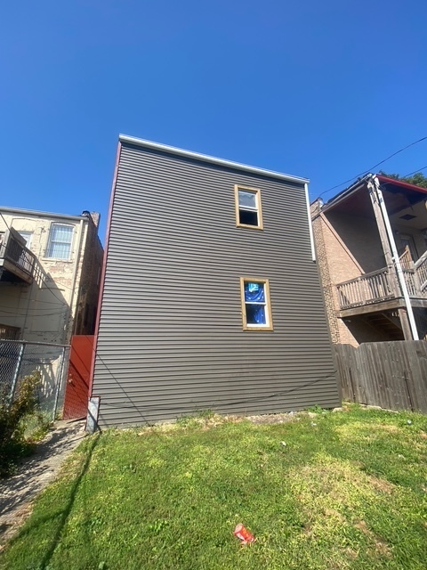 3903 W Monroe Street, Chicago, IL 60624