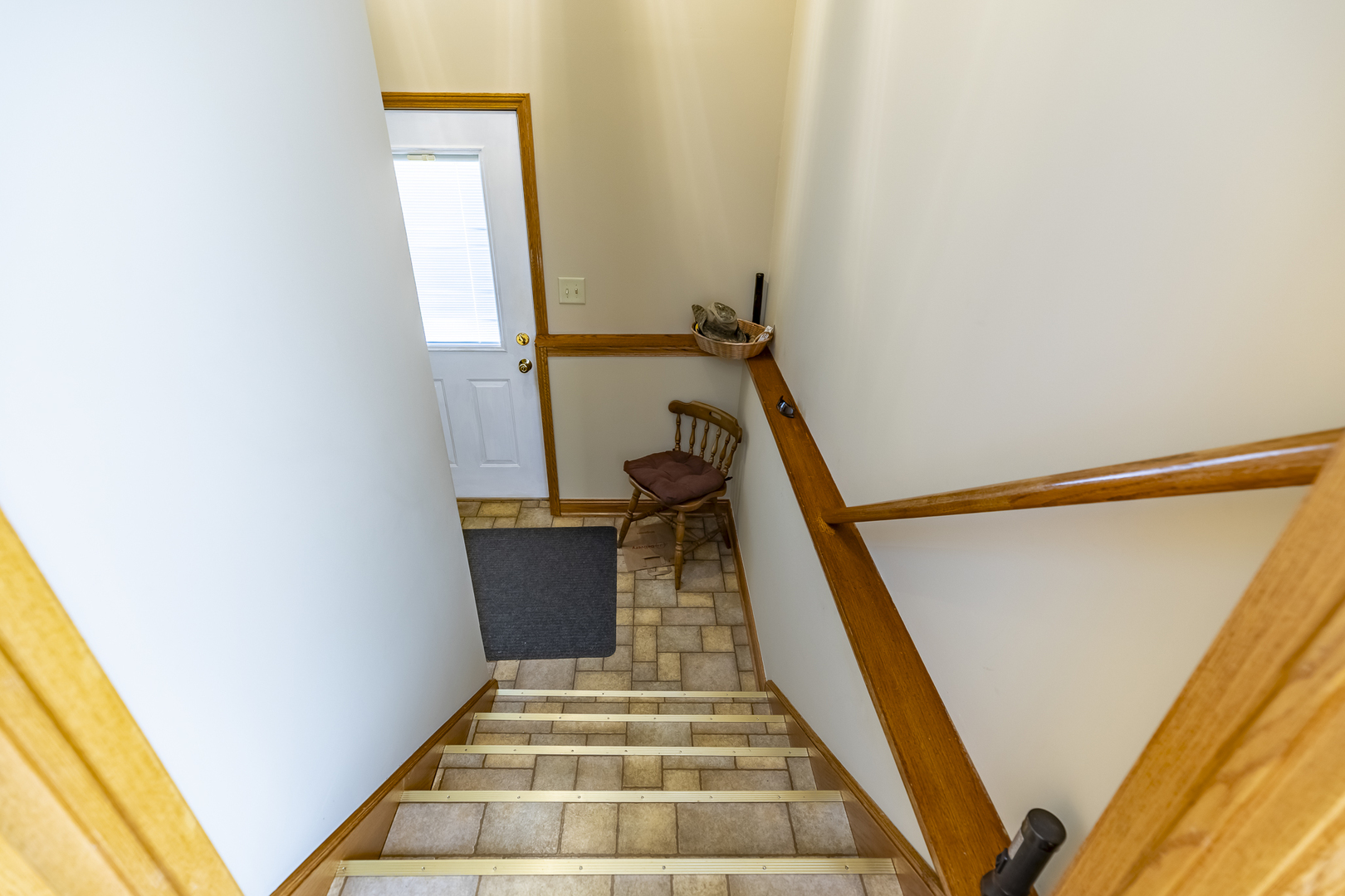 18622 Burnham Avenue, Lansing, IL 60438