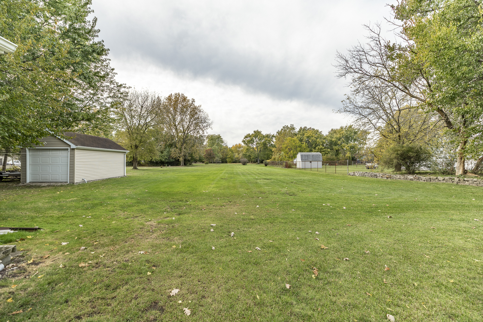 18622 Burnham Avenue, Lansing, IL 60438