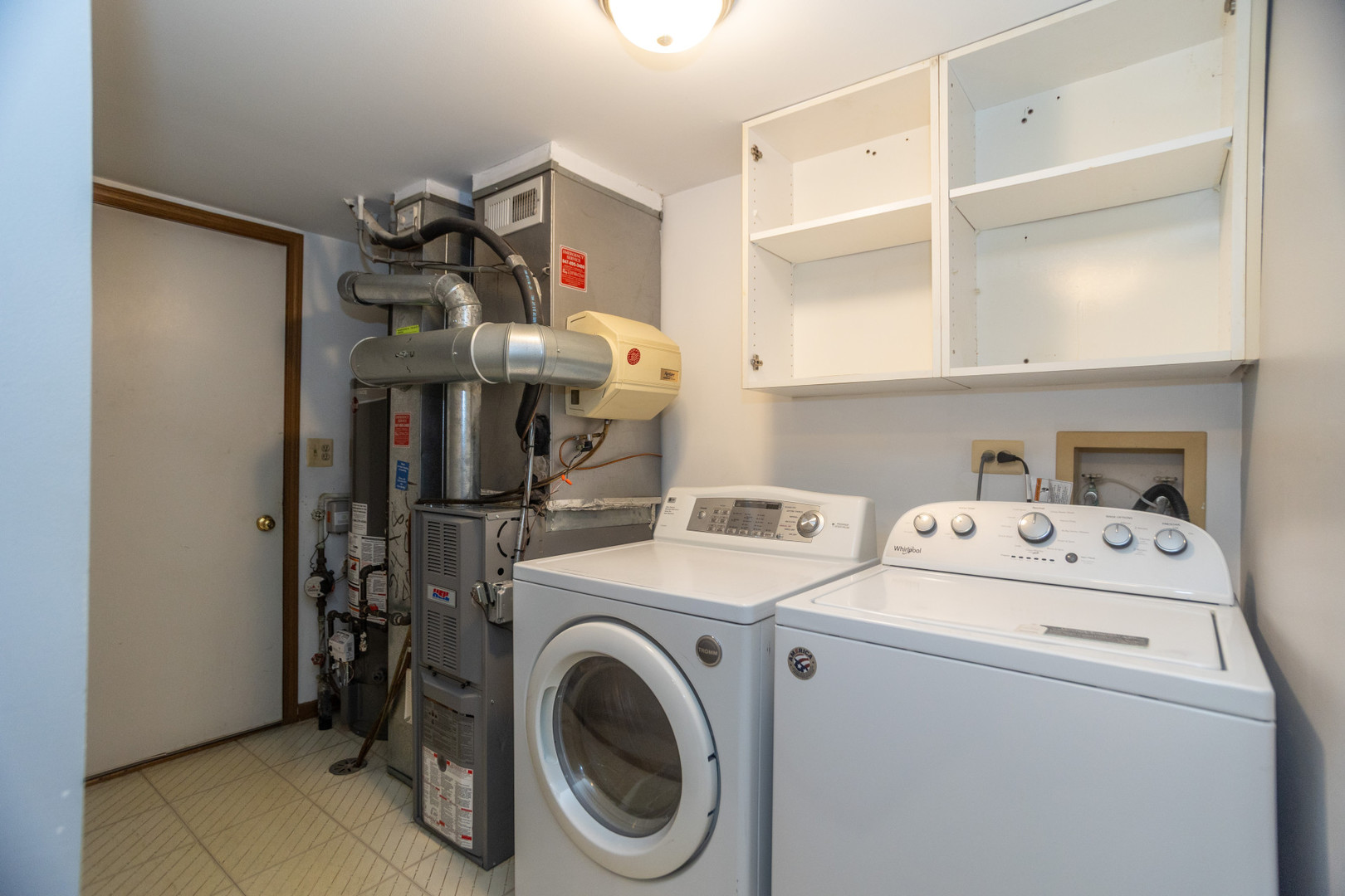 224 Winnsboro Court #A, Schaumburg, IL 60193