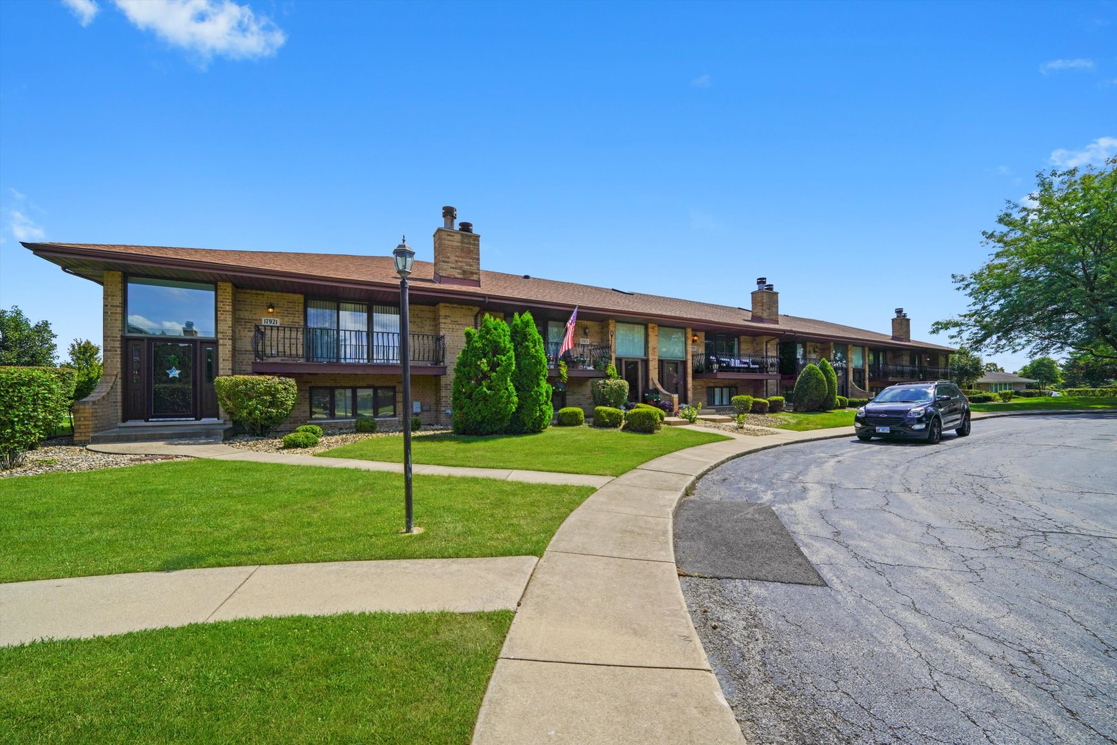 17921 Alaska Court #8, Orland Park, IL 60467