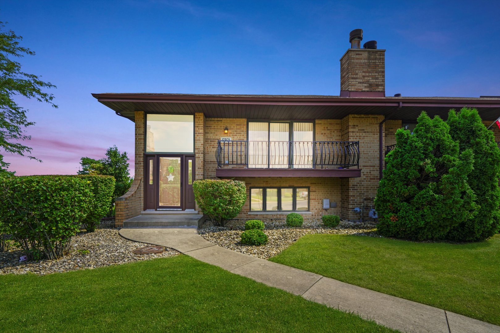 17921 Alaska Court #8, Orland Park, IL 60467